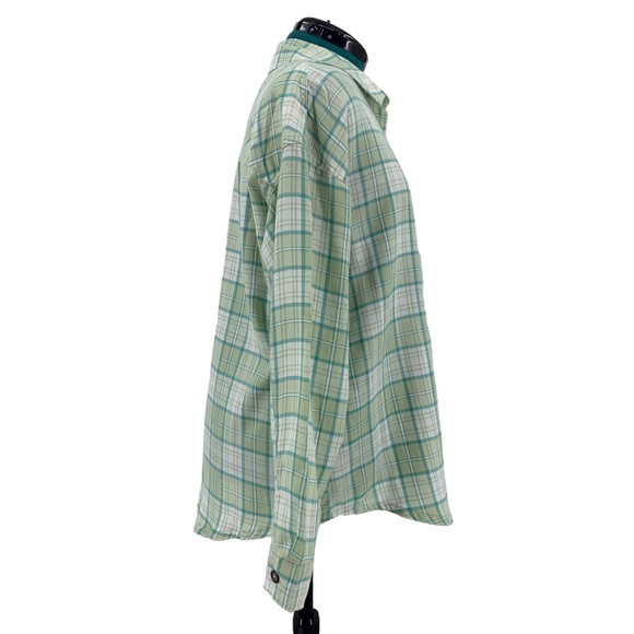 No Boundaries Light Willow Green Plaid Oversize Button Down Flannel Top, Medium - Picture 10 of 16